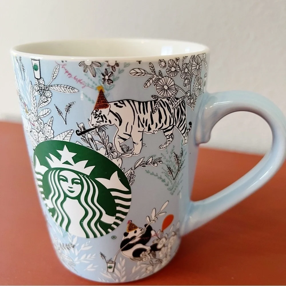 Starbucks 2020 Birthday Zoo Party Animals Coffee Tea Mug Blue 10 oz 295 ml